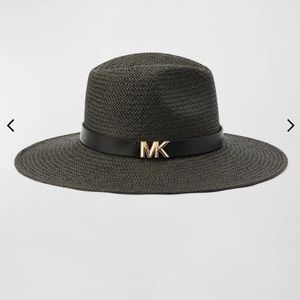 Michael Kors
Karlie Straw Fedora